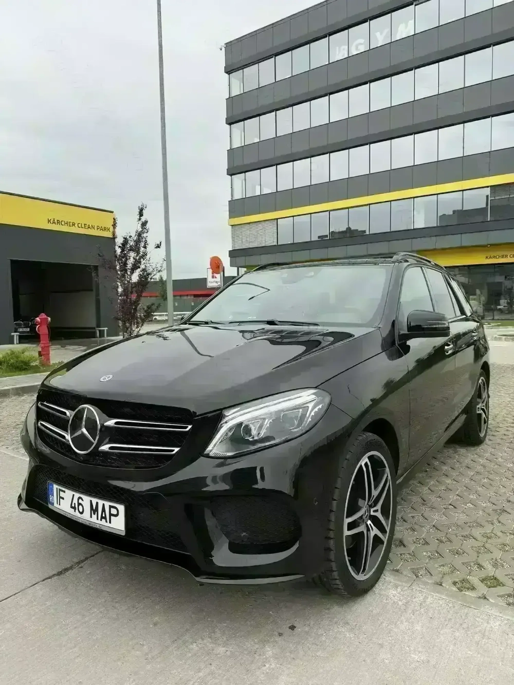 Mercedes - Benz GLE 350 d 4MATIC AMG Line