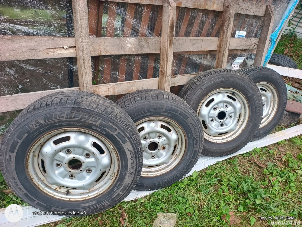 vand cauciucuri ford tranzit