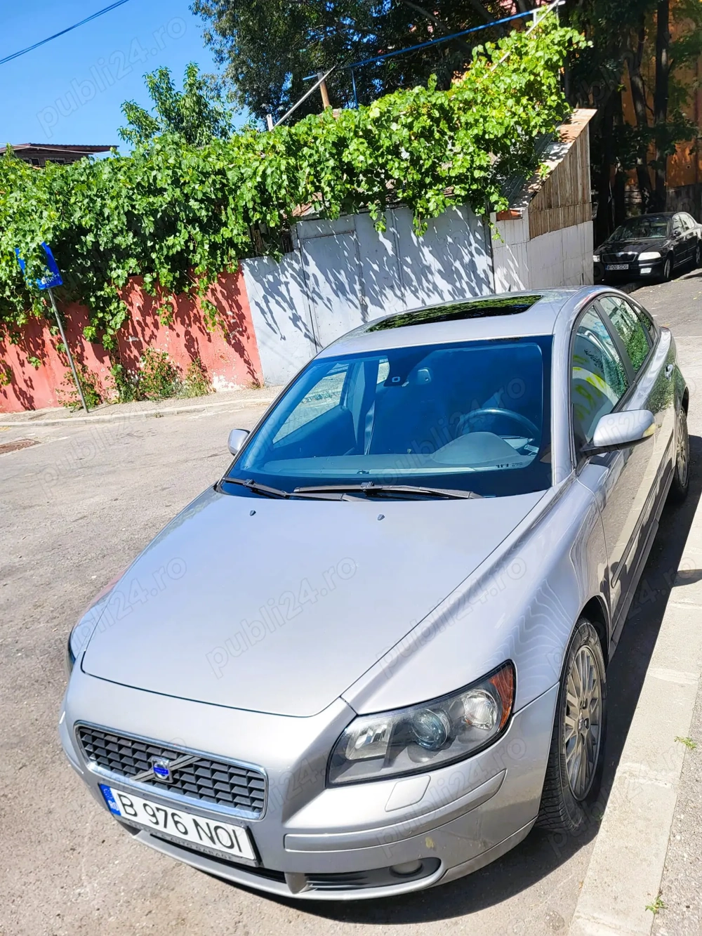 Volvo S40, an 2004, motor 2521 cm , 220 CP, Turbo, Benzină, Revizie 2024, Dotări, 2940 Euro
