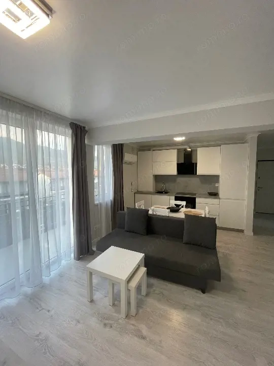 Apartament de 2 camere, 42,50 mp, zona Independentei
