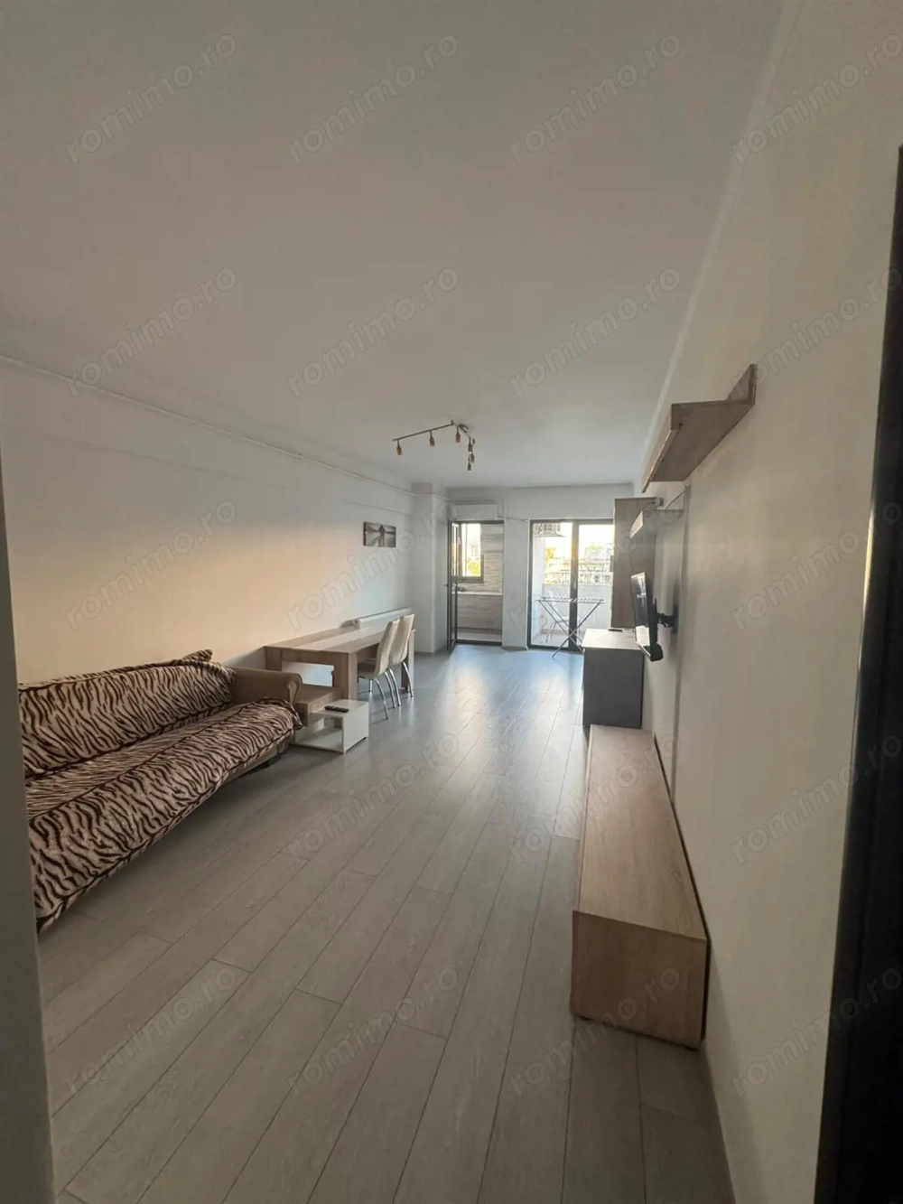 Apartament 3 camere | De inchiriat | Etaj 1 Apartament 3 camere | De inchiriat | Etaj 1