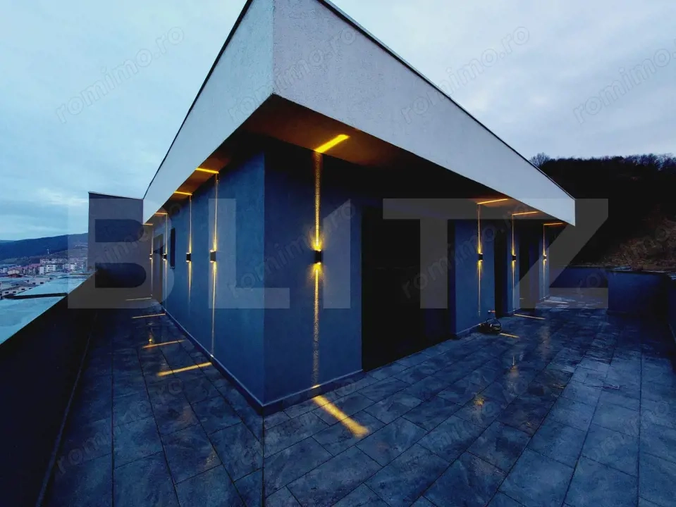 Penthouse cu priveliste spre padure, cu 2 parcari, etaj retras, 77 mp utili