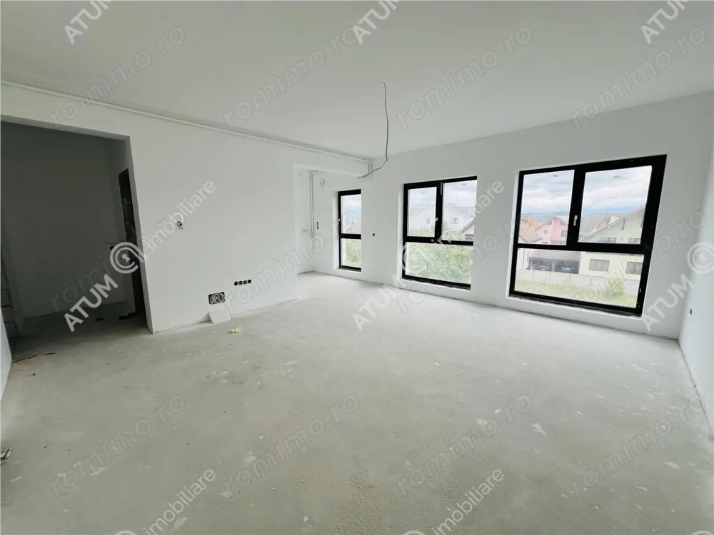 Apartament cu 2 camere si loc de parcare etaj 2 zona Unimat Selimbar