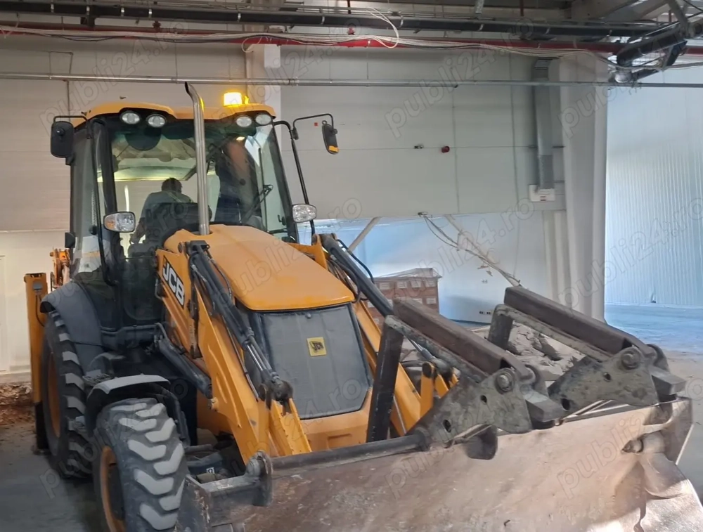 vanzare Buldoexcavator JCB 3CX 2015