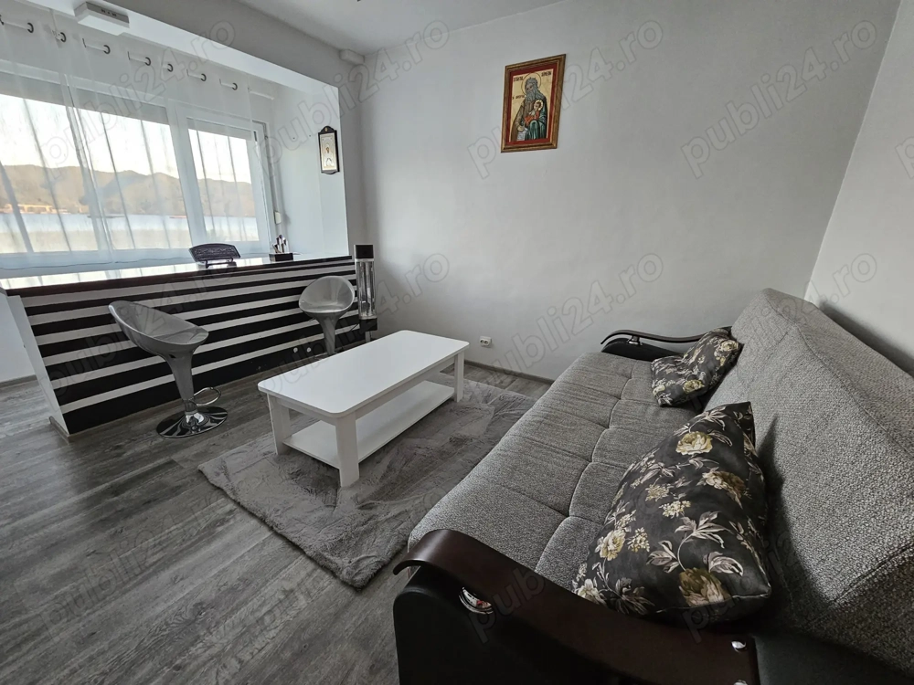 Apartament pe faleza Dunării la Orșova 