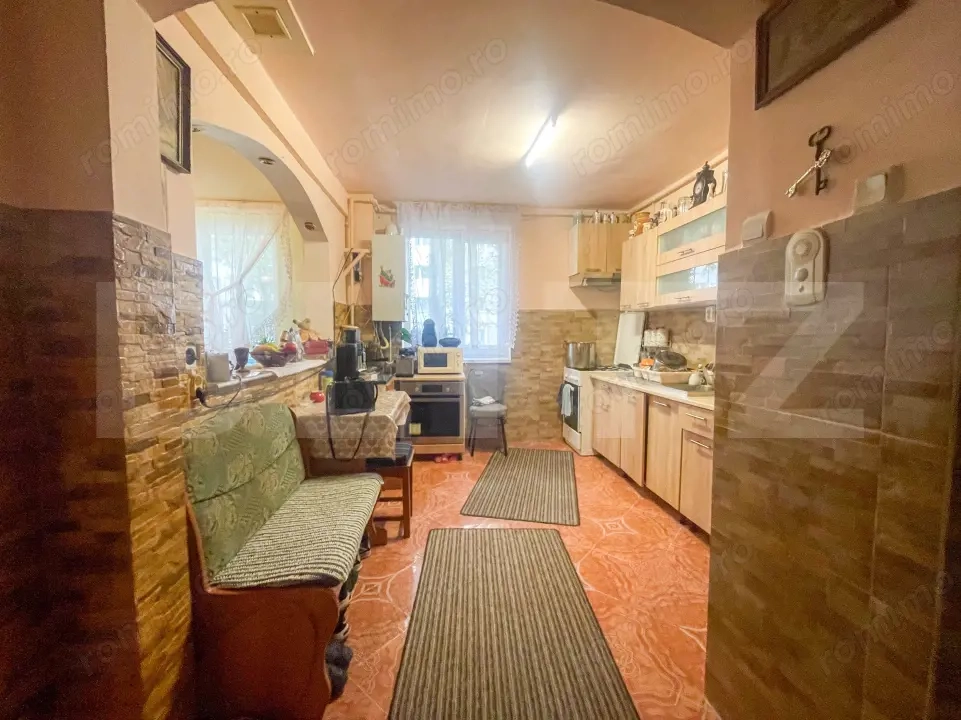 Apartament 3 camere, 62 mp, parter – Gheorgheni