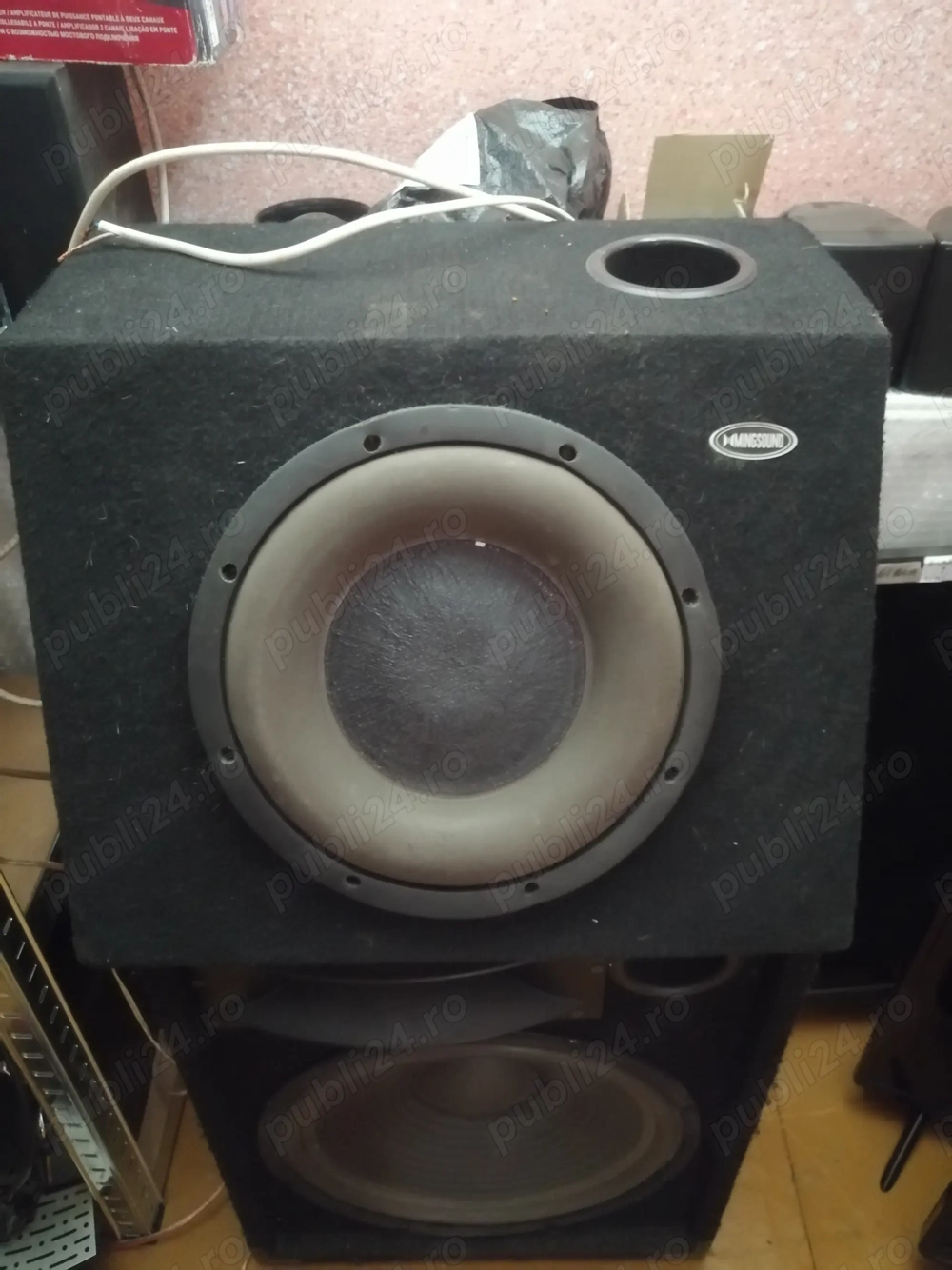 boxa auto subwoofer
