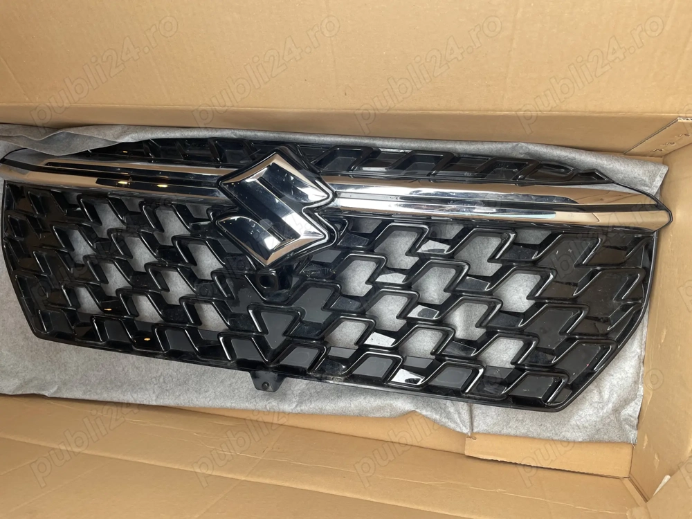 Grila radiator Suzuki S-Cross