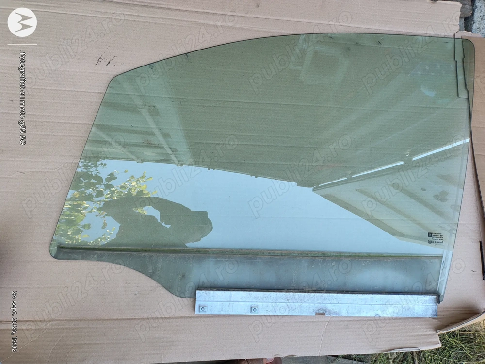 Geam portiera stanga fata Opel Zafira A ( 1998-2005 )