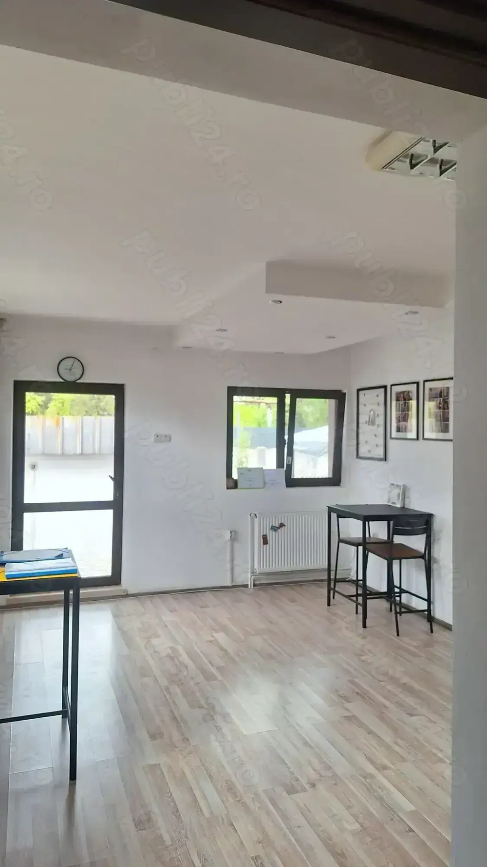 Spatiu de închiriat  Spatiu de închiriat