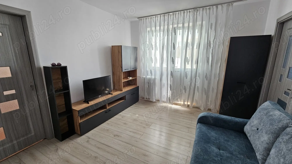 Persoană fizică, ofertă de inchiriere Apartament Podu Roș
