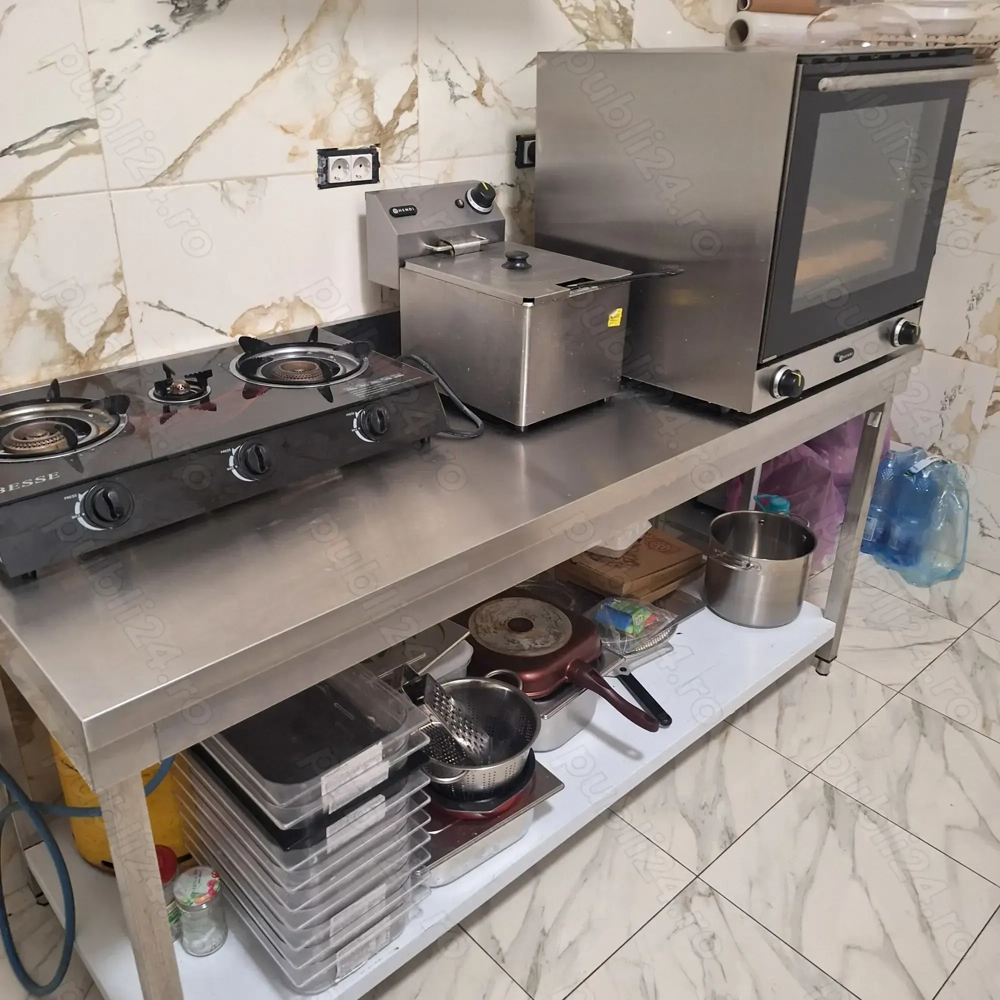 Vând mobilier horeca