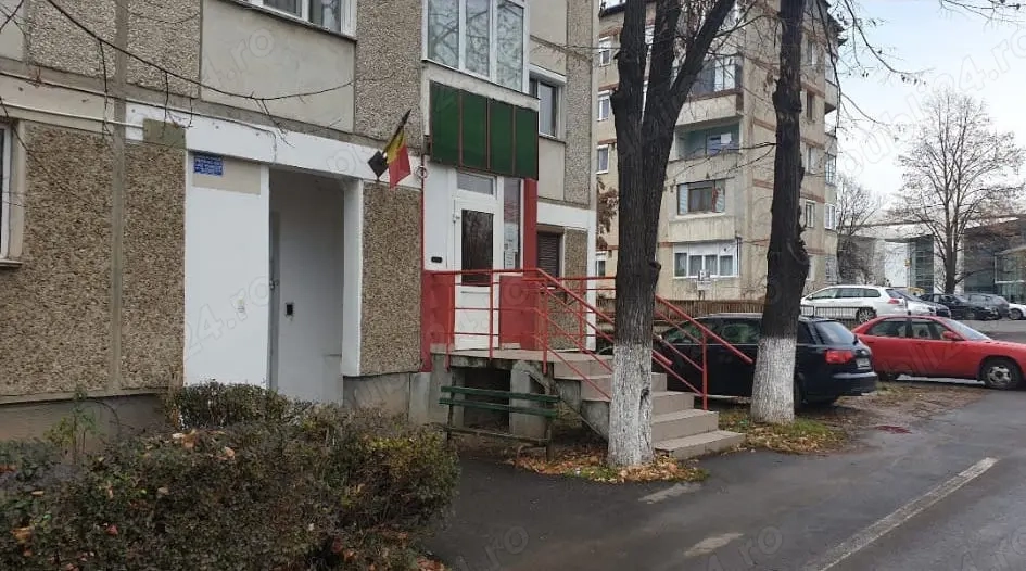 Spațiu comercial de închiriat   Nufărul, zona Lotus