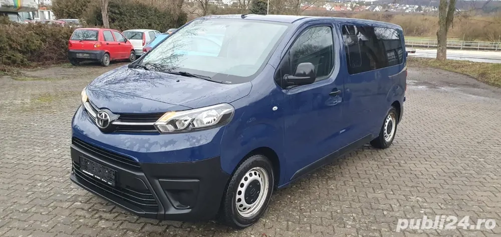 Toyota Proace 1,6-l-D-4D L1 (8-Si.) Verso Family