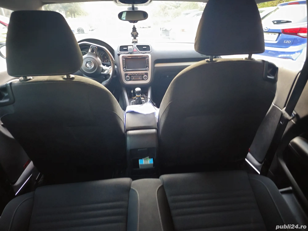 vand vw scirocco an 2011