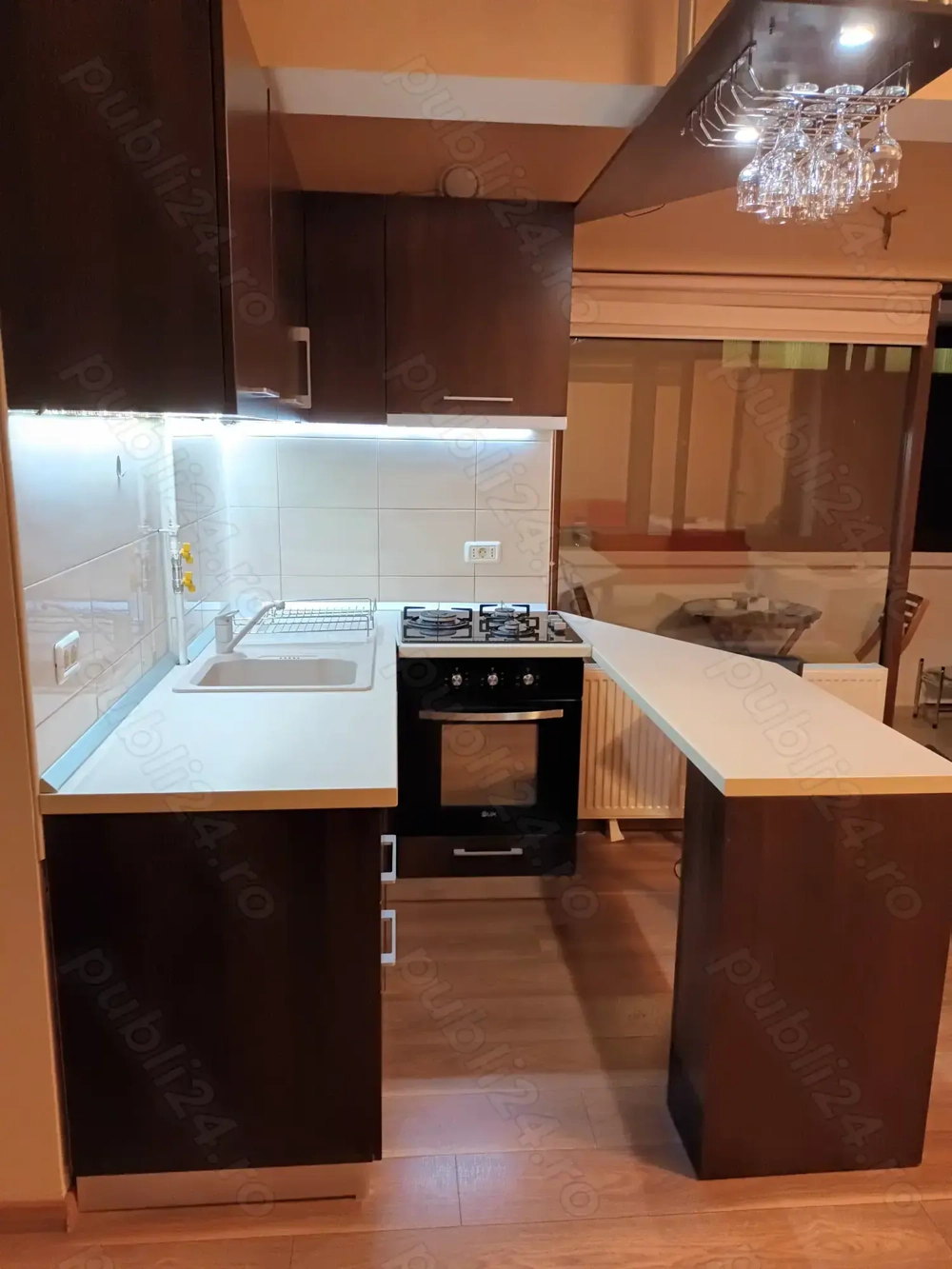 Garsonieră dublă de închiriat