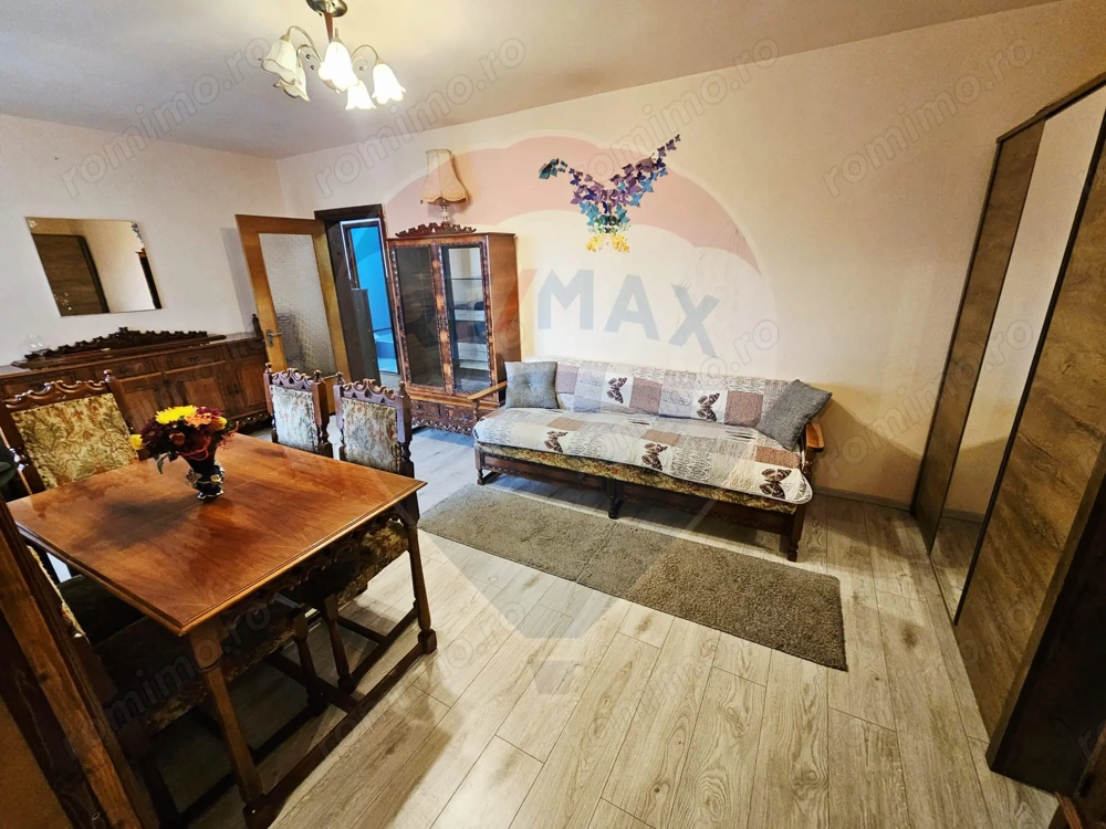 4 CAMERE de INCHIRIAT - clasic- Zizinului 30, bloc 33-5din 8!