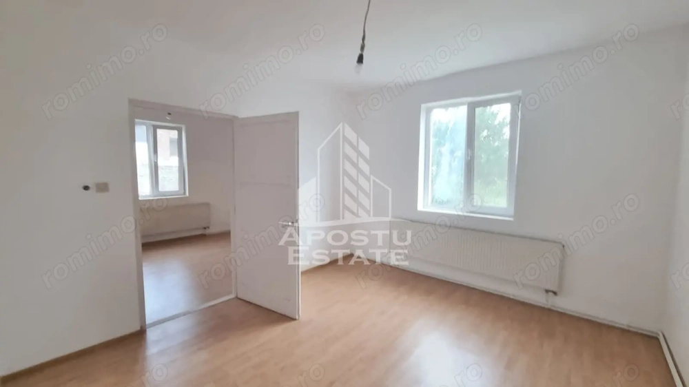 Casa individuala de vanzare cu 5 camere in Giarmata