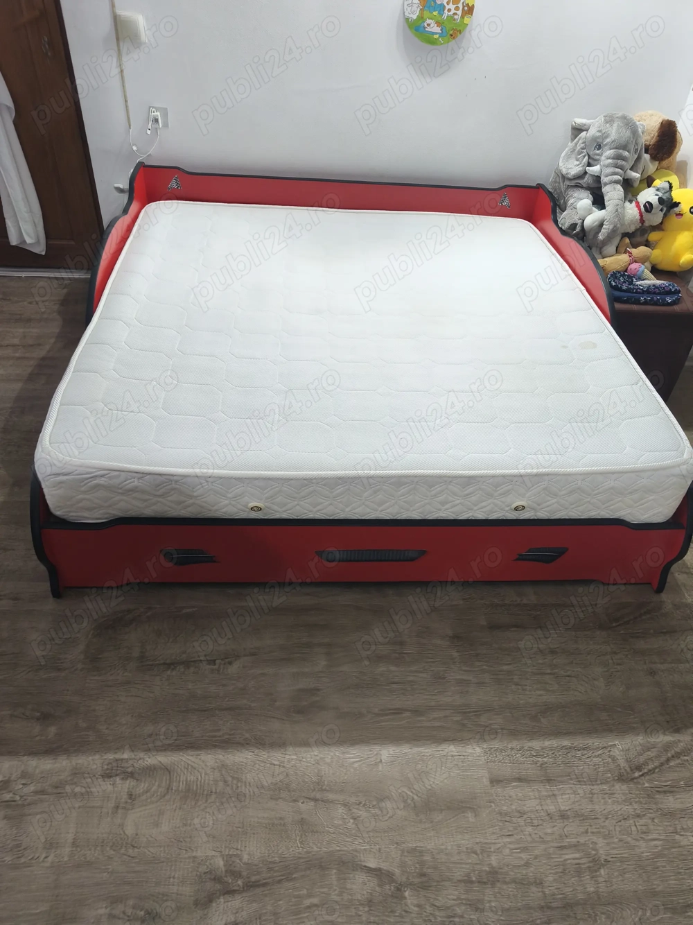 Vând pat pentru copii 