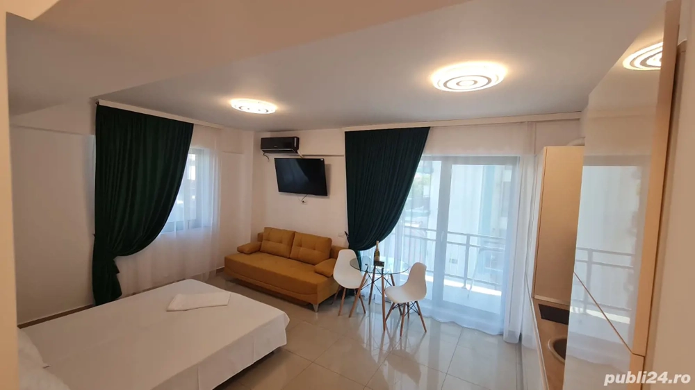 Proprietar vând studio mobilat la cheie în Mamaia Nord 