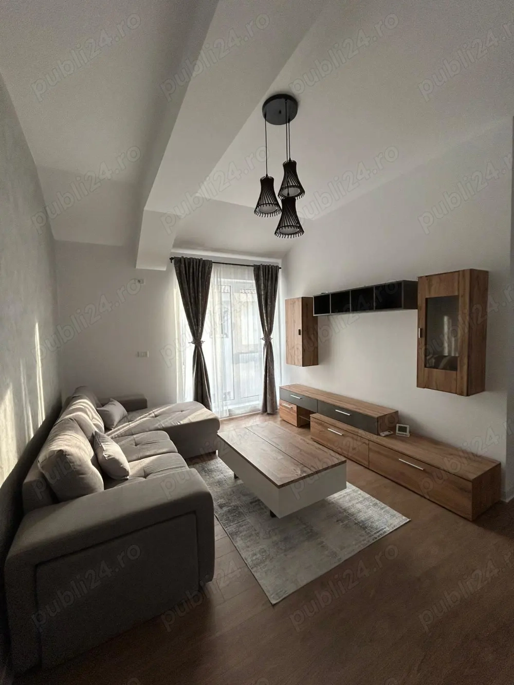 Apartament de închiriat