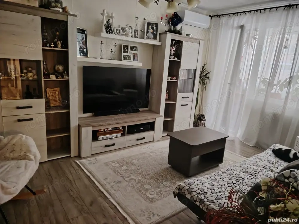 3 cam dec centrala proprie GARAJ SUB BLOC etaj 1 boxa in CF zona Torontalului