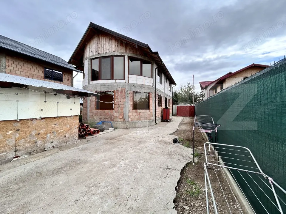 Casa semifinisata , Strejnicu 