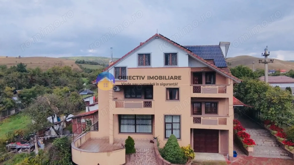 Casa + teren 1584 mp de vânzare – Piatra Neamt , zona Cetatea Neamtului Casa + teren 1584 mp de vânzare – Piatra Neamt , zona Cetatea Neamtului