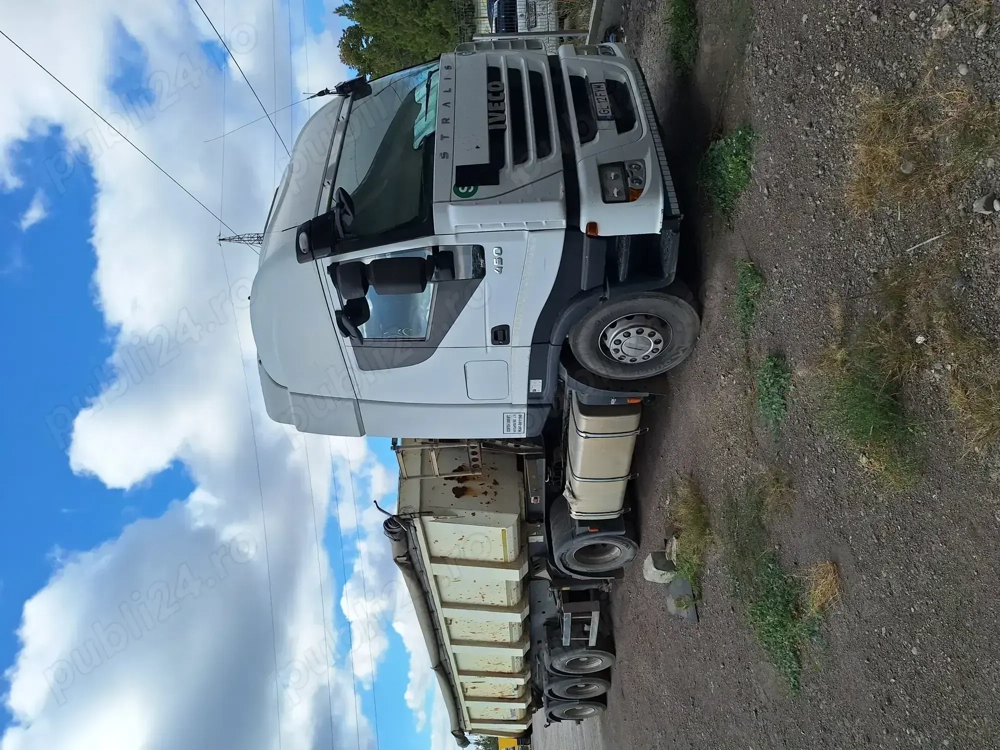 Ansamblu de vanzare IVECO si semiremorca schmitz  Ansamblu de vanzare IVECO si semiremorca schmitz