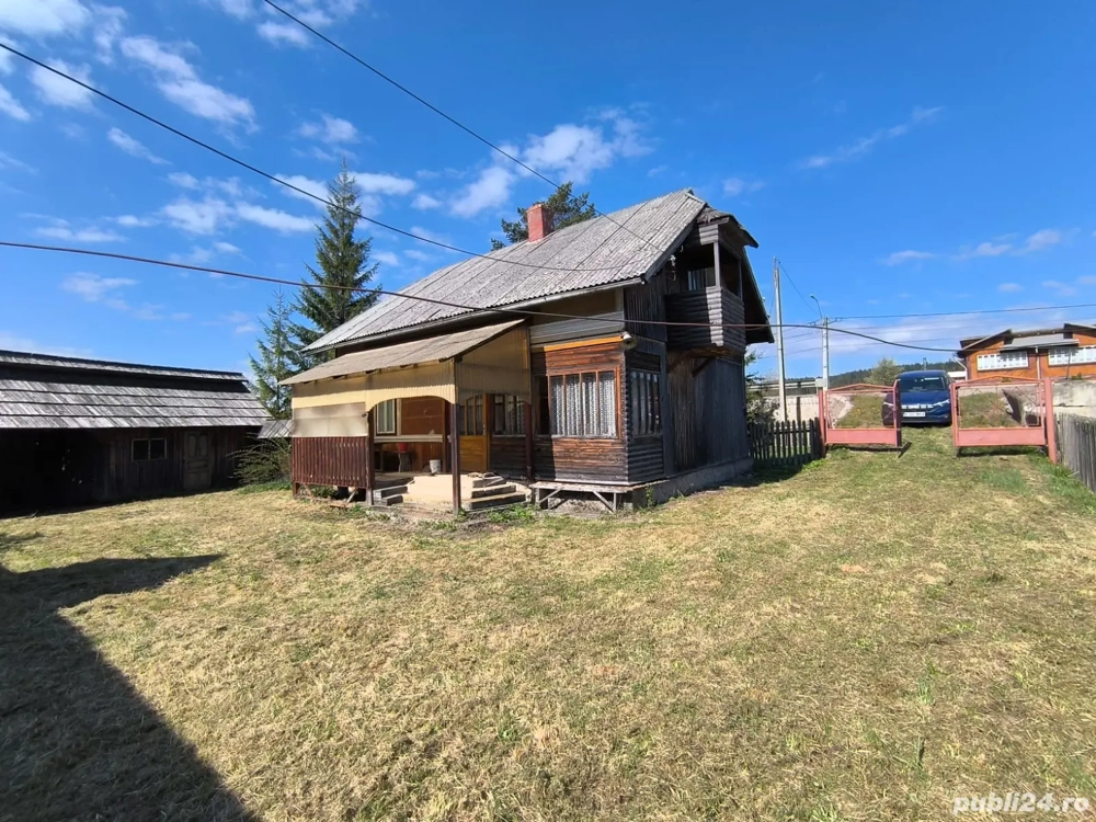 Vând Casă Poiana Stampei 