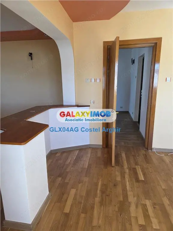 Inchiriem casa 550 mp10 camere pretabila after school sau azil batrani