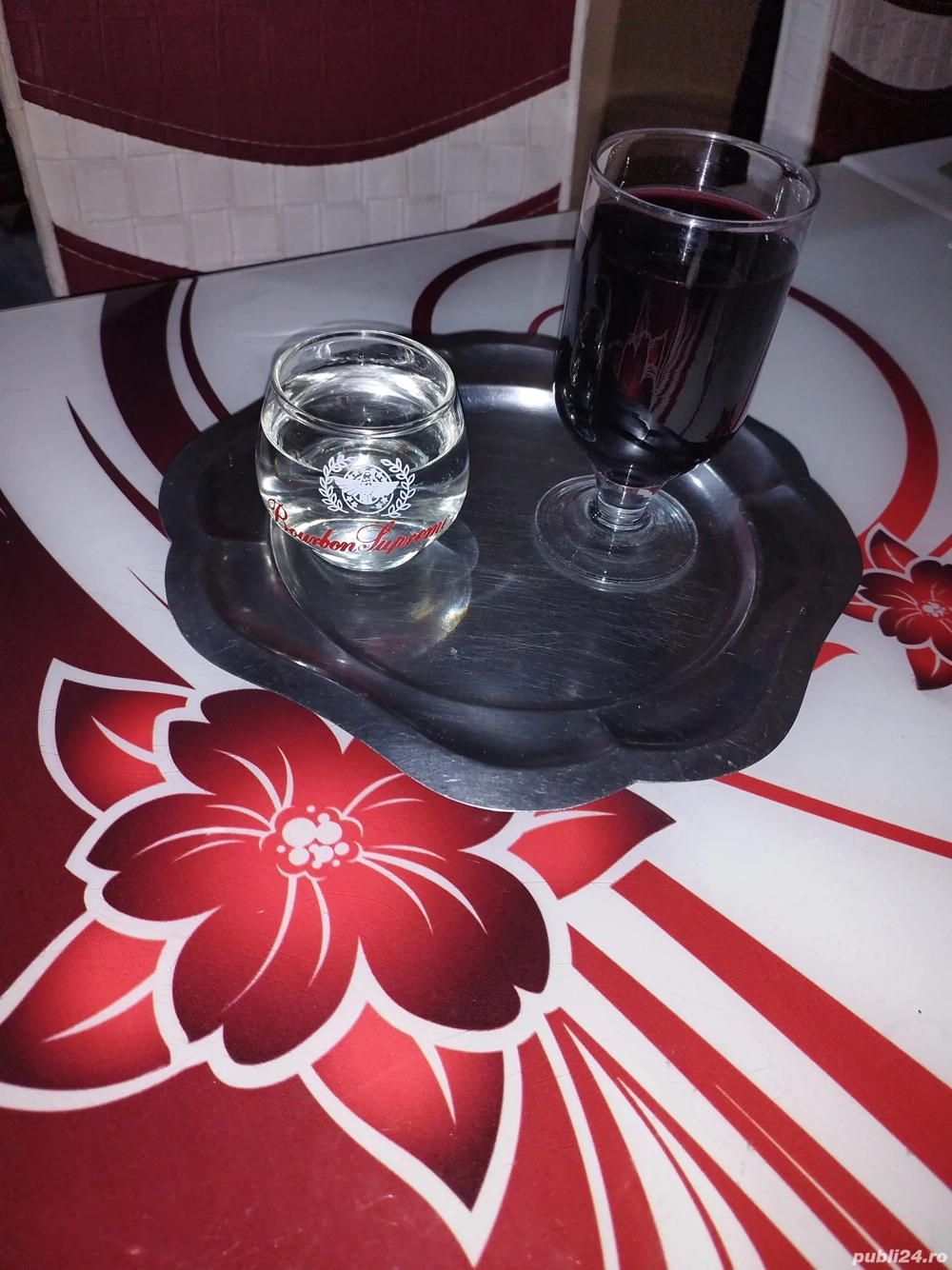 Rachiu din prune și vin de streșinică