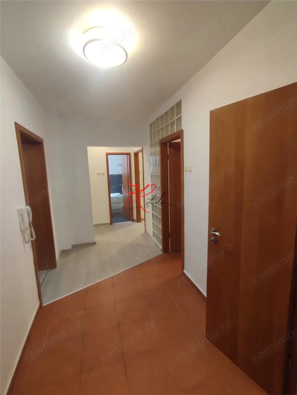 Vanzare apartament 3 camere Tei renovat, cu centrala Vanzare apartament 3 camere Tei renovat, cu centrala