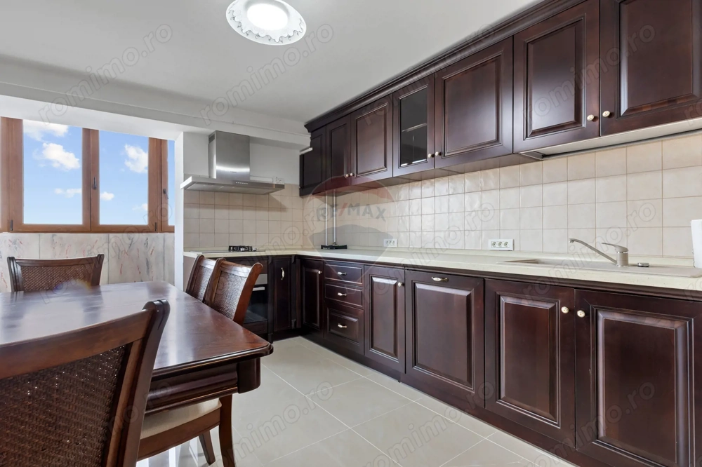 Apartament 2 camere prima închiriere – zona Intim