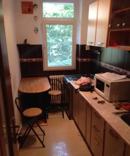 Garsoniera mobilata utilata la 10 min de Metrou Brancoveanu