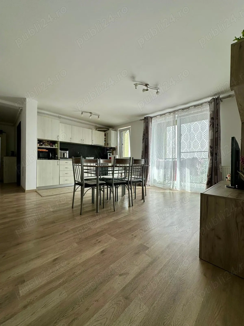 Apartament 3 camere în Giroc, aproape de Hotel IQ