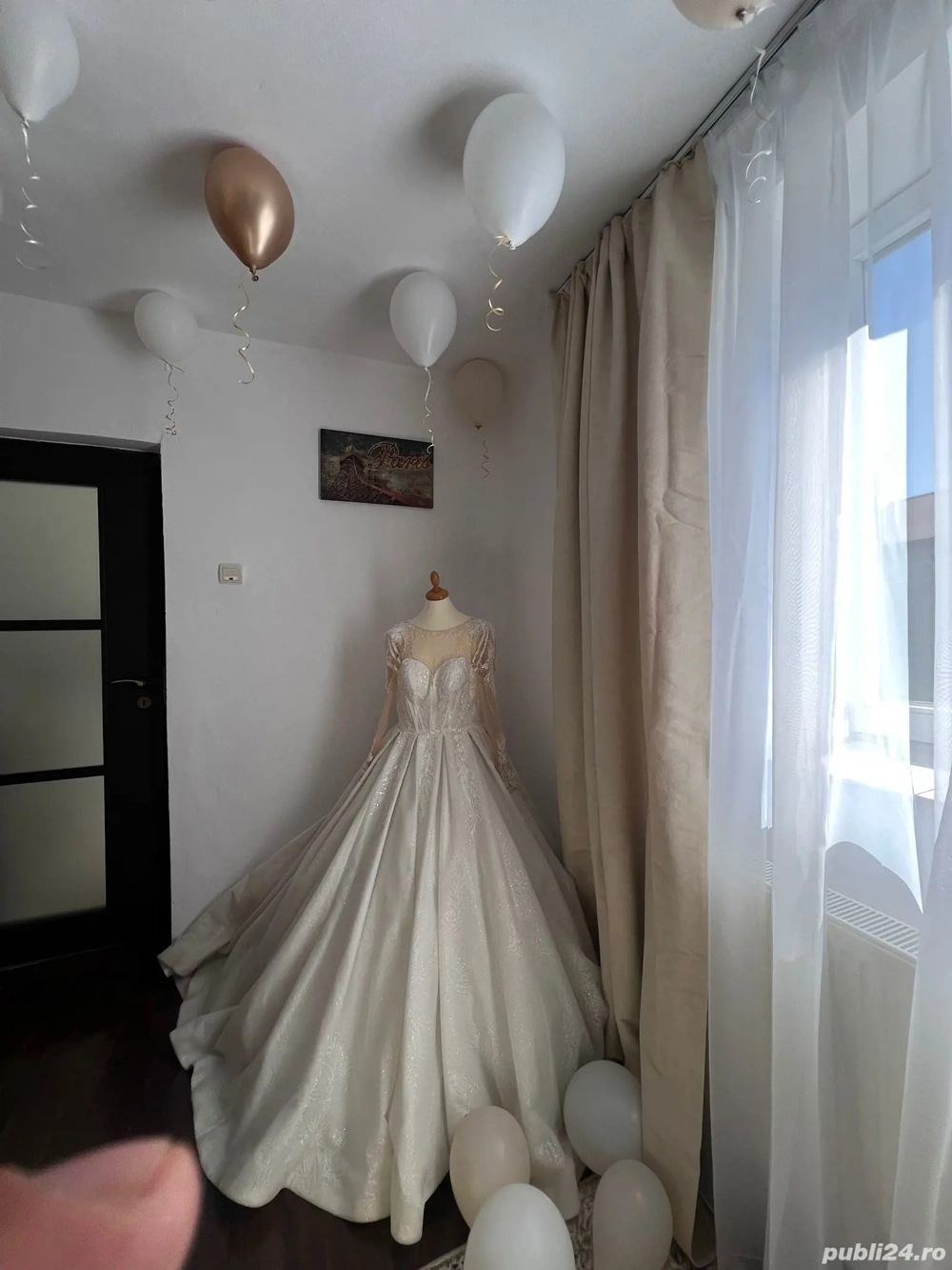 vand rochie de mireasa 