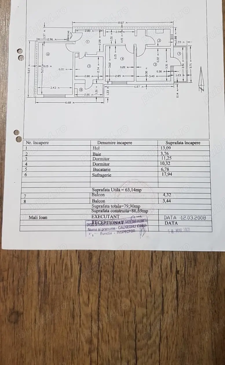 De vânzare apartament 3 camere, ultracentral, decomandat 