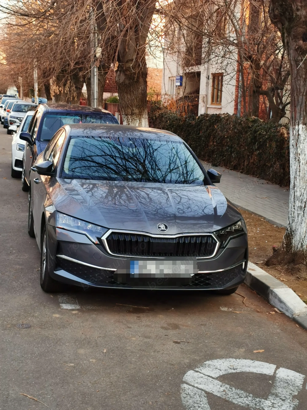 Skoda octavia 8000km, aproape noua