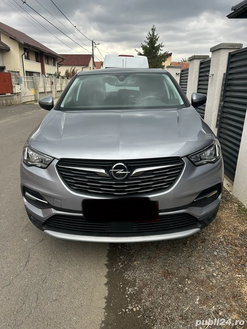 Opel Grandland X, benzina 1.2, stare excelenta