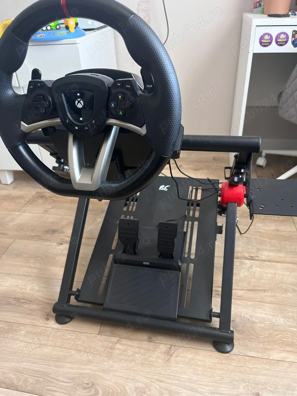 Stand suport volan si pedale gaming