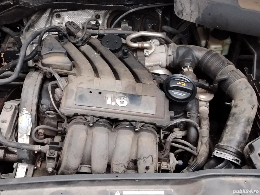 dezmembrez vw golf  5