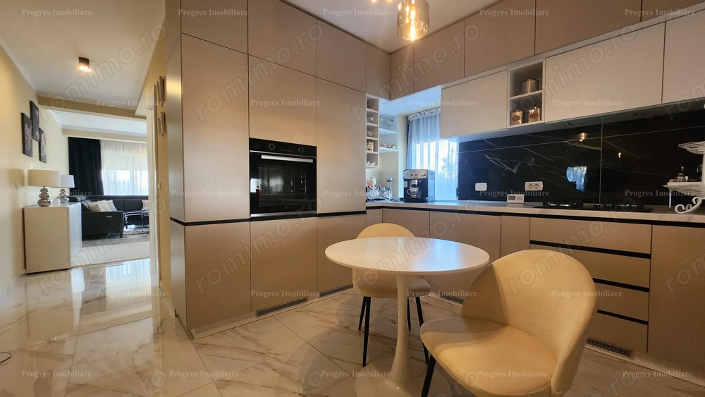 Triplex Giroc - mobilat si utilat complet - 2 locuri de parcare - 150.000 Euro