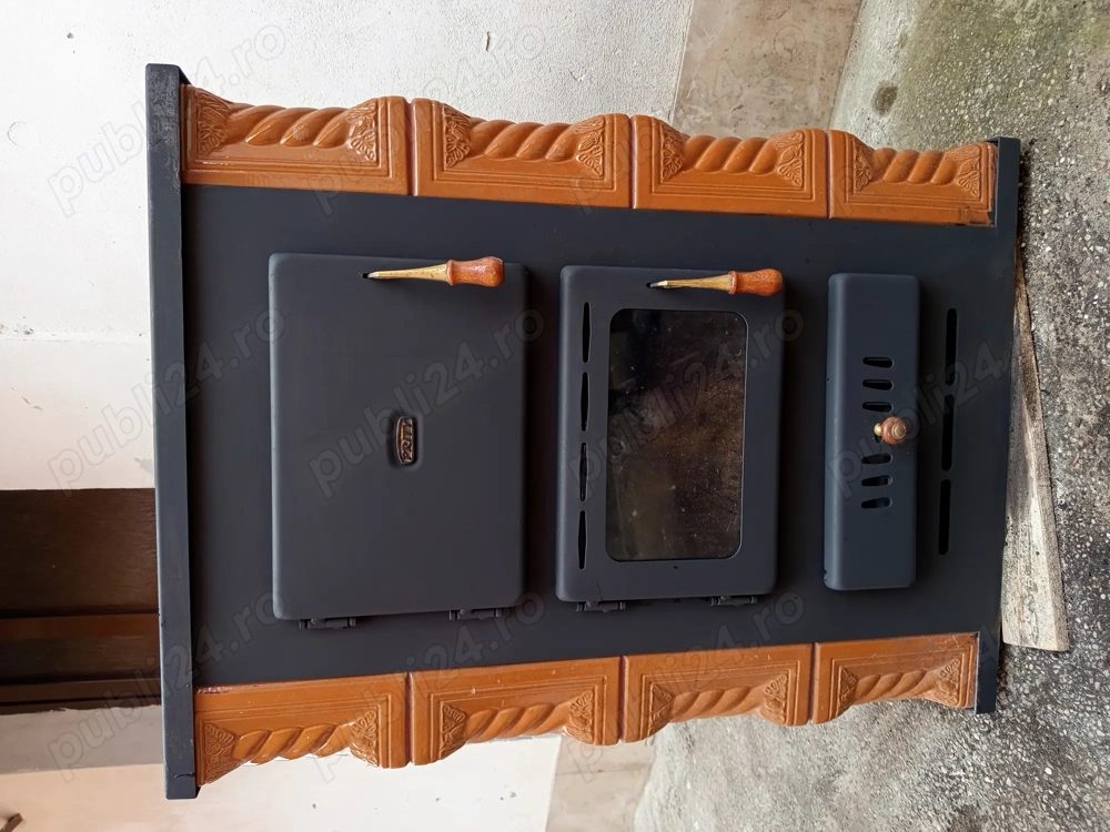 Soba pe lemne folosită o iarna