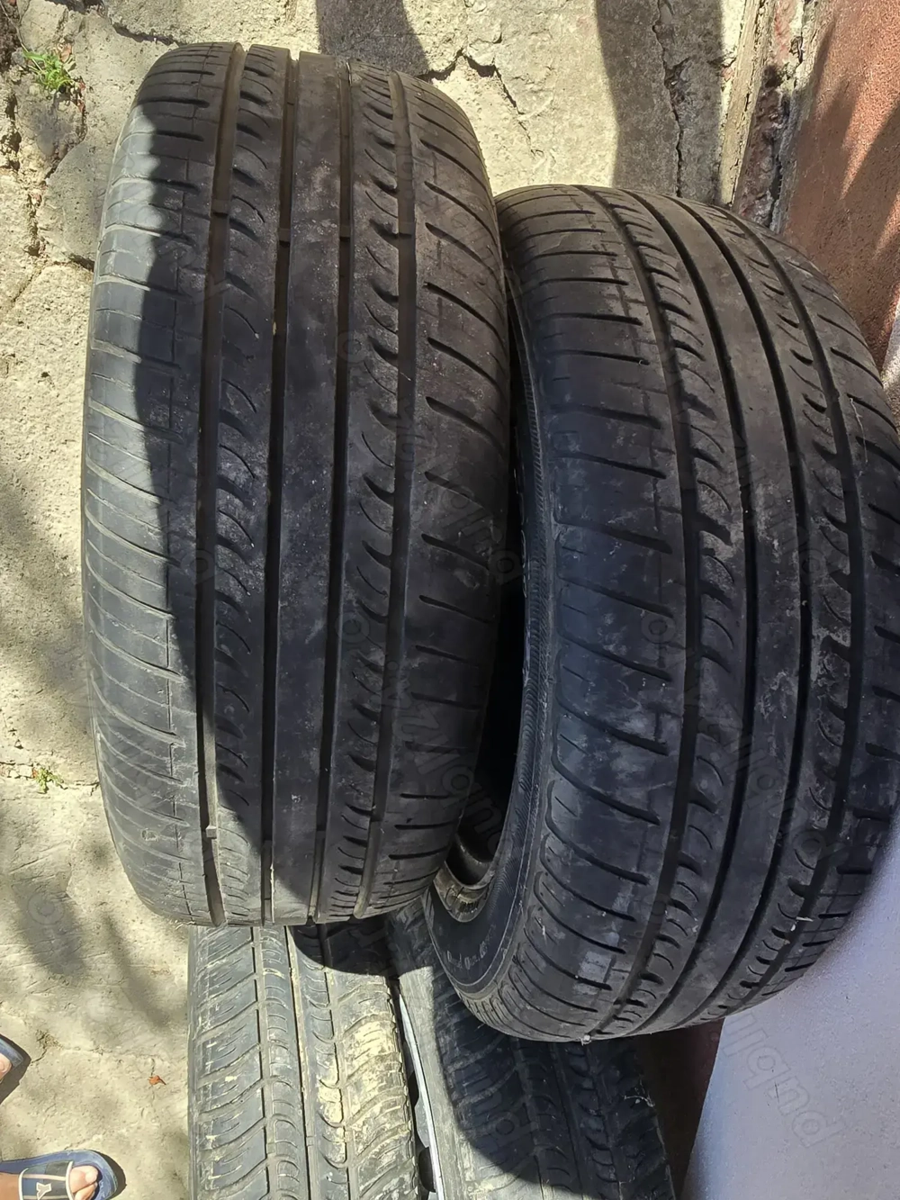 VÂND 4 genți otel cu cauciucuri de vara stare foarte buna 185/65/R14 Slobozia Ialomița! 