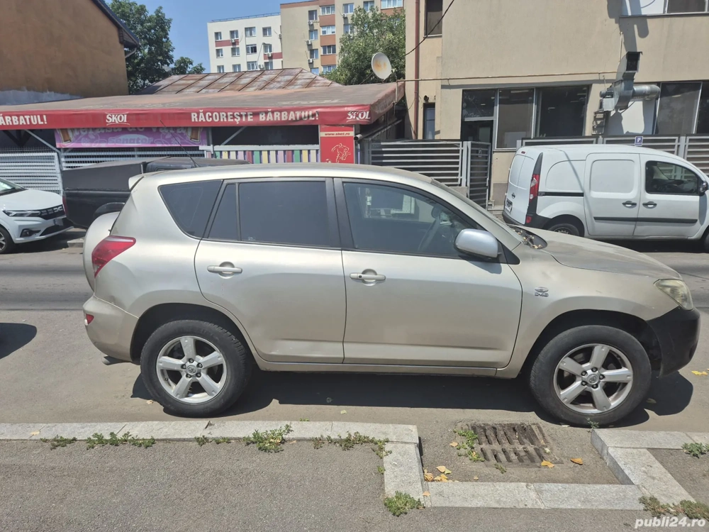 vand Toyota Rav 4
