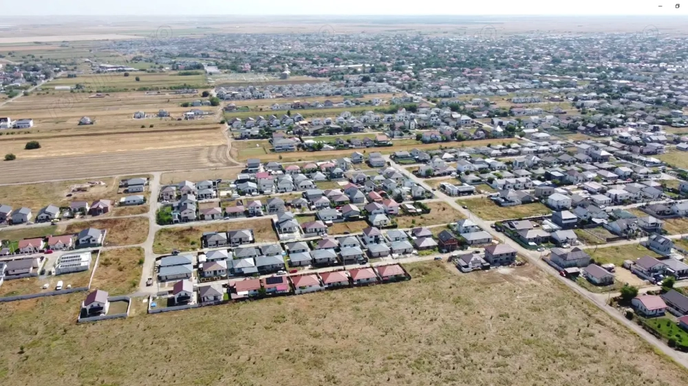 Teren Intravilan Rate Com Berceni | utilitati: curent in zona | #UG10