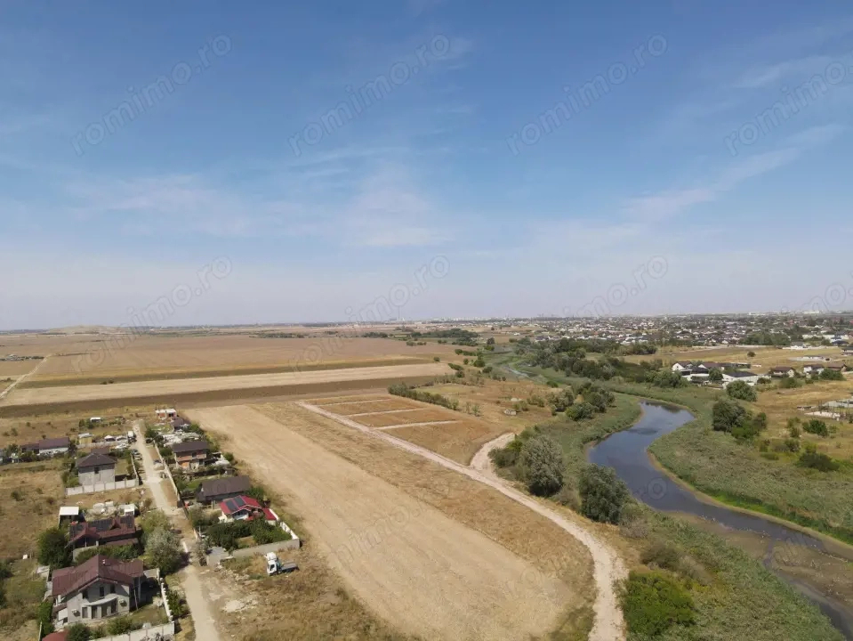 Loturi Intravilan In Rate Berceni | locatie superba, langa lac | #MG15