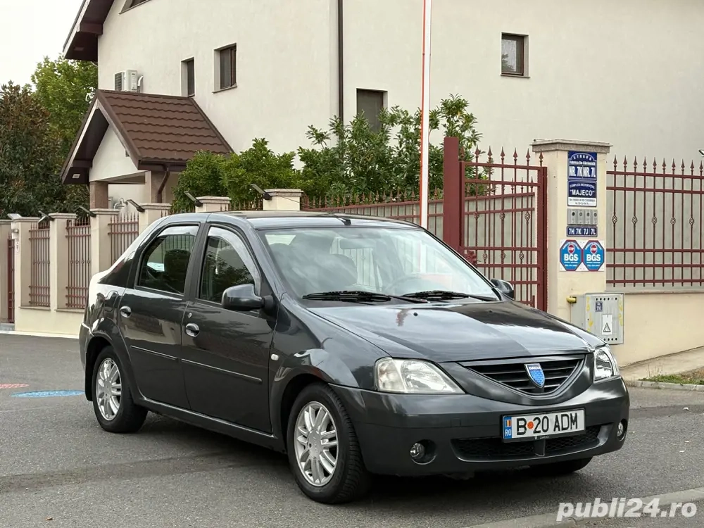 Dacia Logan Prestige 1.6 16v 105cp 120.000km Carplay navigatie ac