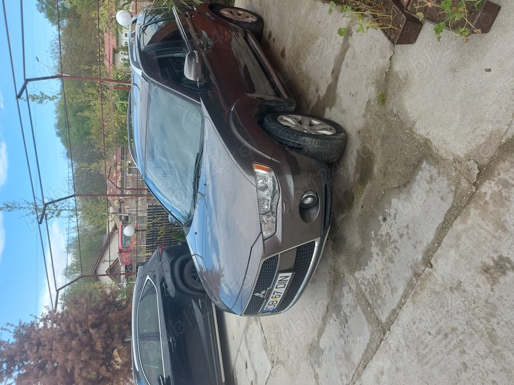 dezmembrez cheroke 2,8 D DIN 2003